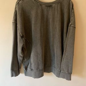 Abound- Distressed Sweatshirt